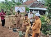 Kapekon Tanjung Rusia Timur ,Pringsewu ,Lakukan Peletakan Batu Pertama Mushollah Darul Amin