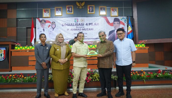 Kunjungan Kerja Ke Pringsewu, Ketua MPR RI Sosialisasikan 4 Pilar Kebangsaan