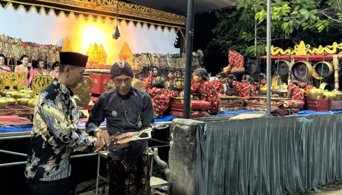 Lakon Wahyu Tohjali,Bikin Heboh pagelaran Wayang Kulit Di Pekon Bulukarto
